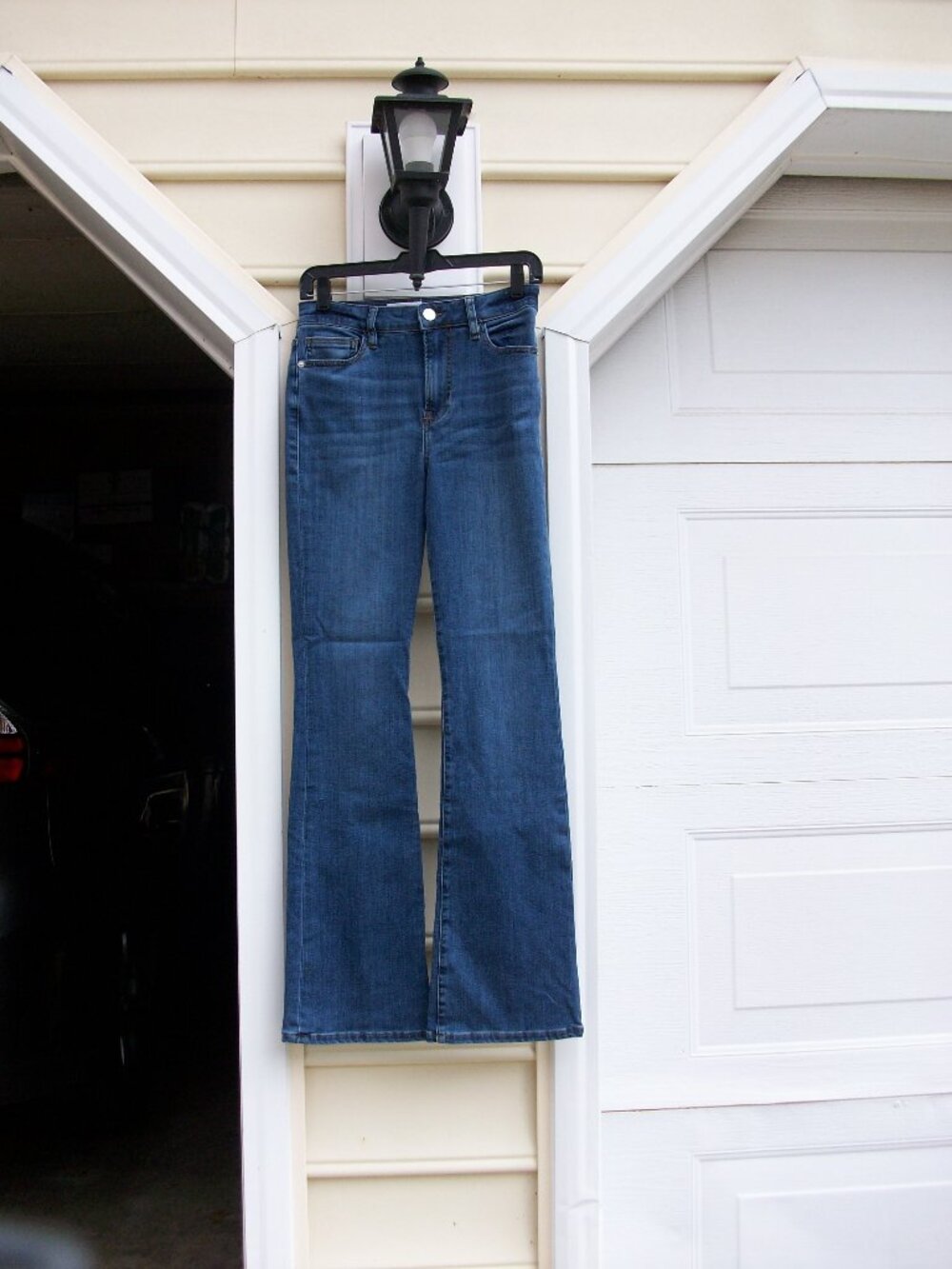 Frame "Le Mini Boot" Jeans